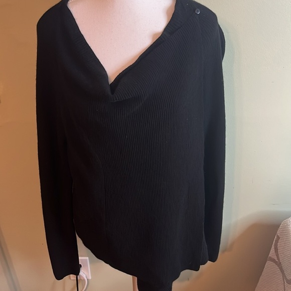 Vineyard Vines black Wool Cashmere blend Knit Wrap Cardigan Sweater, size medium - Picture 16 of 17